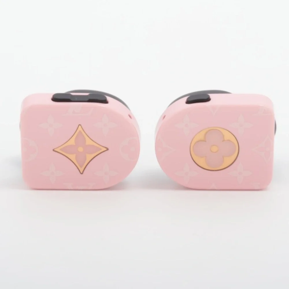 LV MONOGRAM BT EARBUDS - Picture 3 of 5
